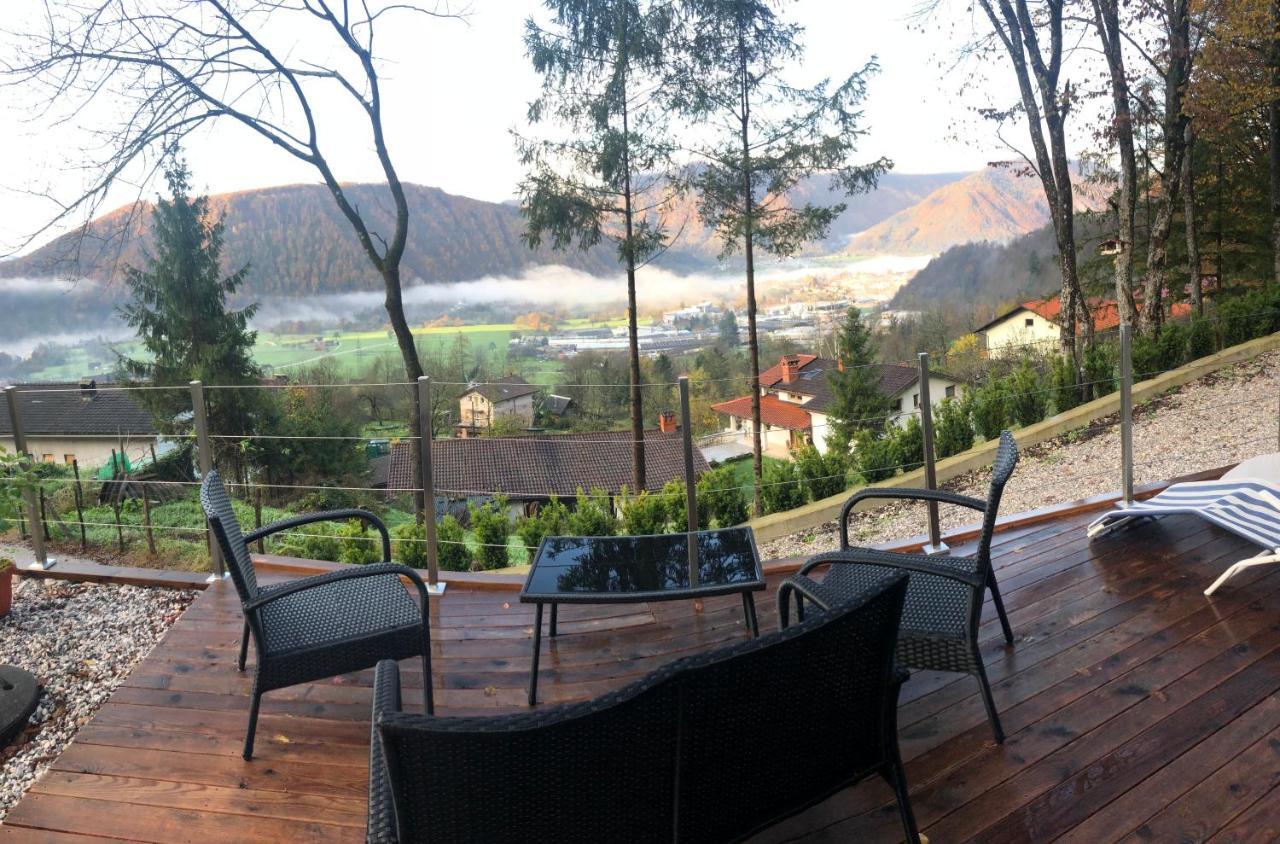 Сasa de vacaciones Nature View House With Sauna Tolmin